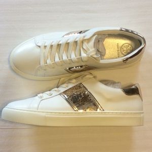 Tory Burch Shoes - 🦚Nib Tory Burch Carter sneakers Tory Burch Shoes - 🦚Nib Tory Burch Carter sneakers
